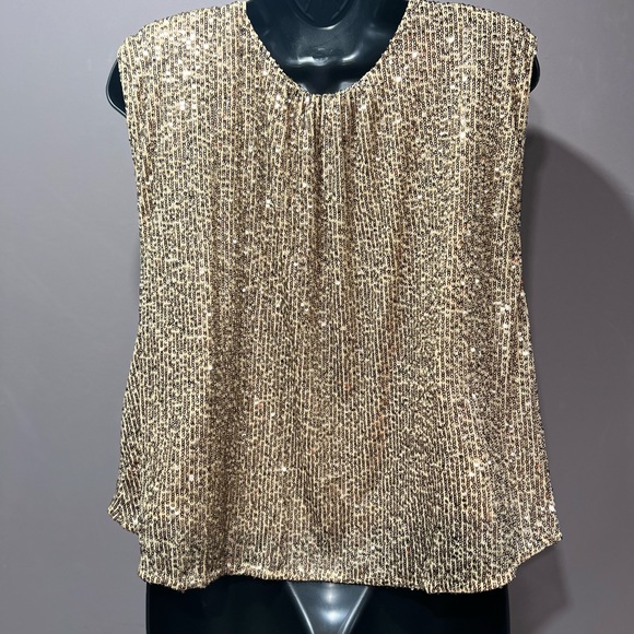 𐙚⋆˚✿˖° Free People Sequin Vest 𐙚⋆˚✿˖° - Picture 2 of 6